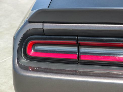 Used 2020 Dodge Challenger R/T Scat Pack RWD image 7