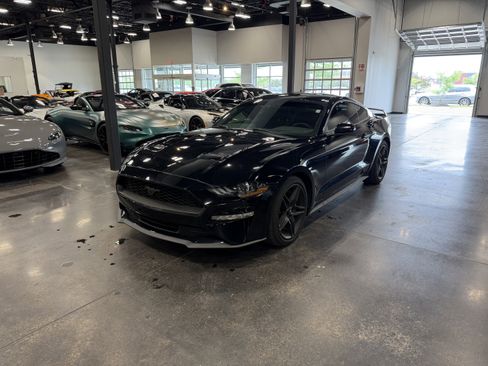Used 2019 Ford Mustang Coupe w/ Ecoboost Performance Package RWD image 3