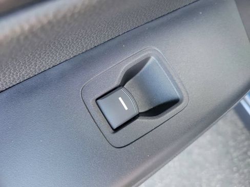 Certified 2025 Honda CR-V EX image 15