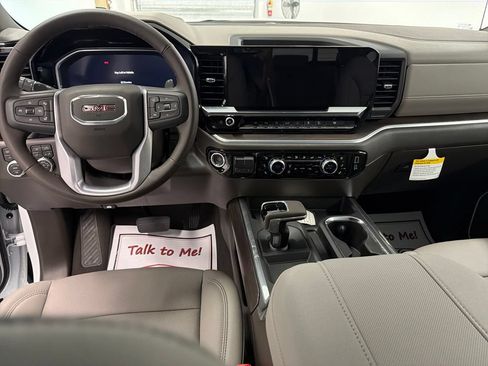 New 2026 GMC Sierra 1500 SLT w/ SLT Premium Plus Package AWD/4WD image 14