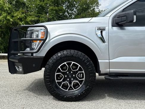 Used 2021 Ford F150 XLT w/ Equipment Group 302A High AWD/4WD image 5