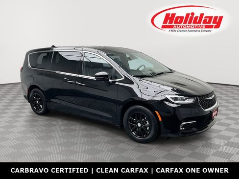 Used 2025 Chrysler Pacifica Select FWD image 1