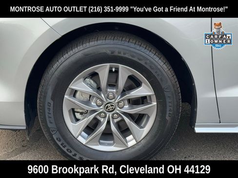 Used 2023 Toyota Sienna XLE image 51