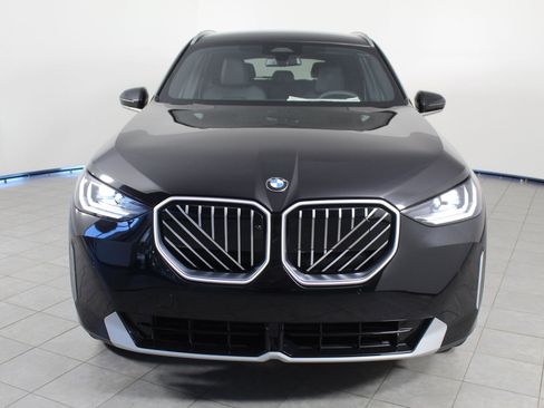 Used 2025 BMW X3 xDrive30i w/ Premium Package image 6