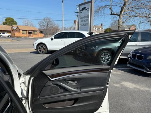 Used 2013 BMW 528i xDrive Sedan AWD/4WD image 18