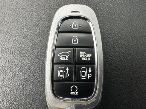 Used 2022 Hyundai Tucson Limited AWD/4WD image 14