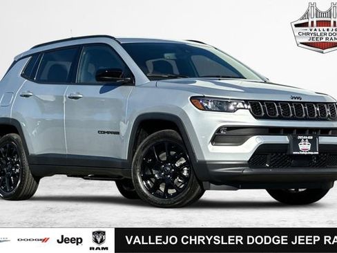 New 2026 Jeep Compass Latitude w/ Quick Order Package 29K image 1
