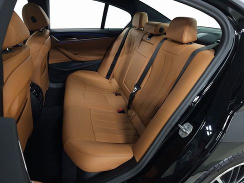 Used 2023 BMW 530i xDrive w/ Convenience Package image 32