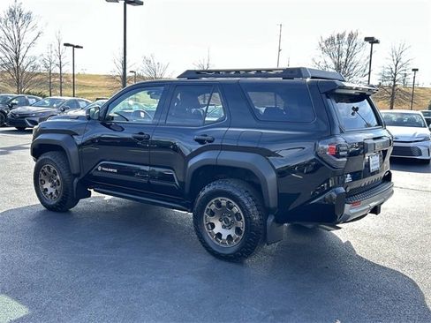 Used 2025 Toyota 4Runner Trailhunter image 6