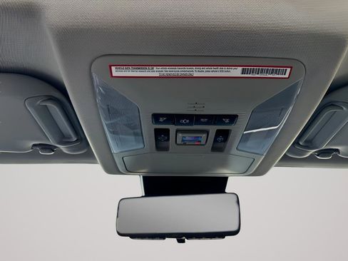 Used 2019 Toyota RAV4 Limited w/ Advanced Technology Package AWD/4WD image 35