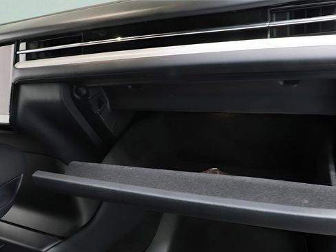 Used 2025 Lincoln Navigator Reserve w/ Jet Appearance Package image 35