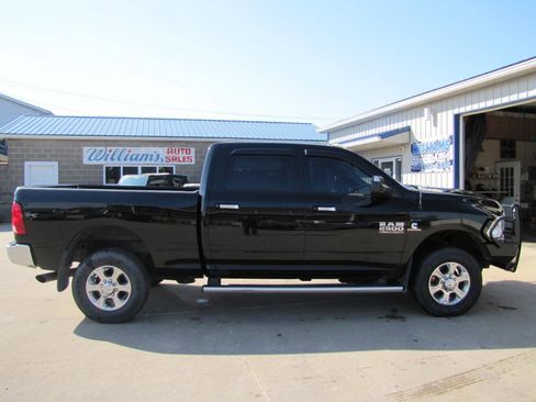 Used 2014 RAM 2500 Big Horn image 4
