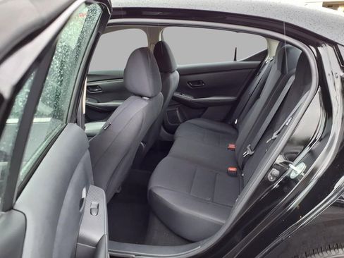 Certified 2024 Nissan Sentra S FWD image 23