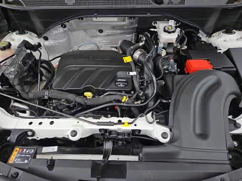 Certified 2023 Buick Encore GX Preferred w/ Cold Weather Comfort Package FWD image 27