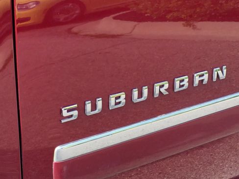 Used 2010 Chevrolet Suburban LTZ AWD/4WD image 13