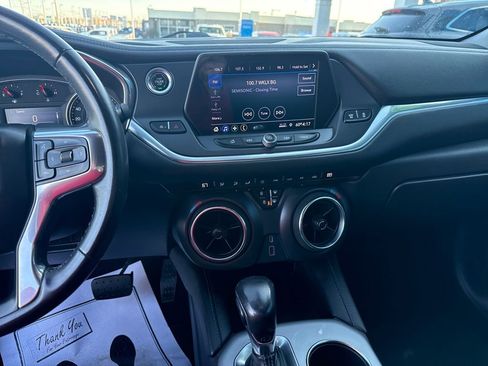 Used 2020 Chevrolet Blazer LT image 20
