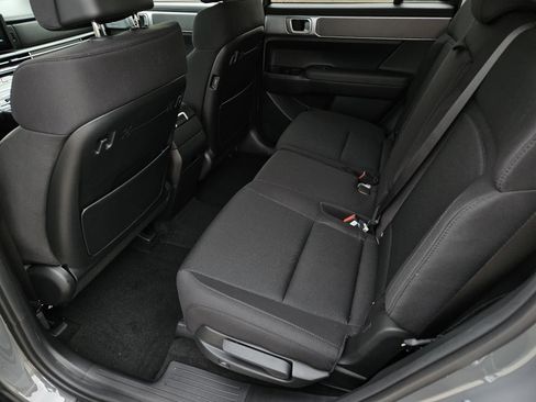 New 2026 Hyundai Santa Fe SE FWD image 11