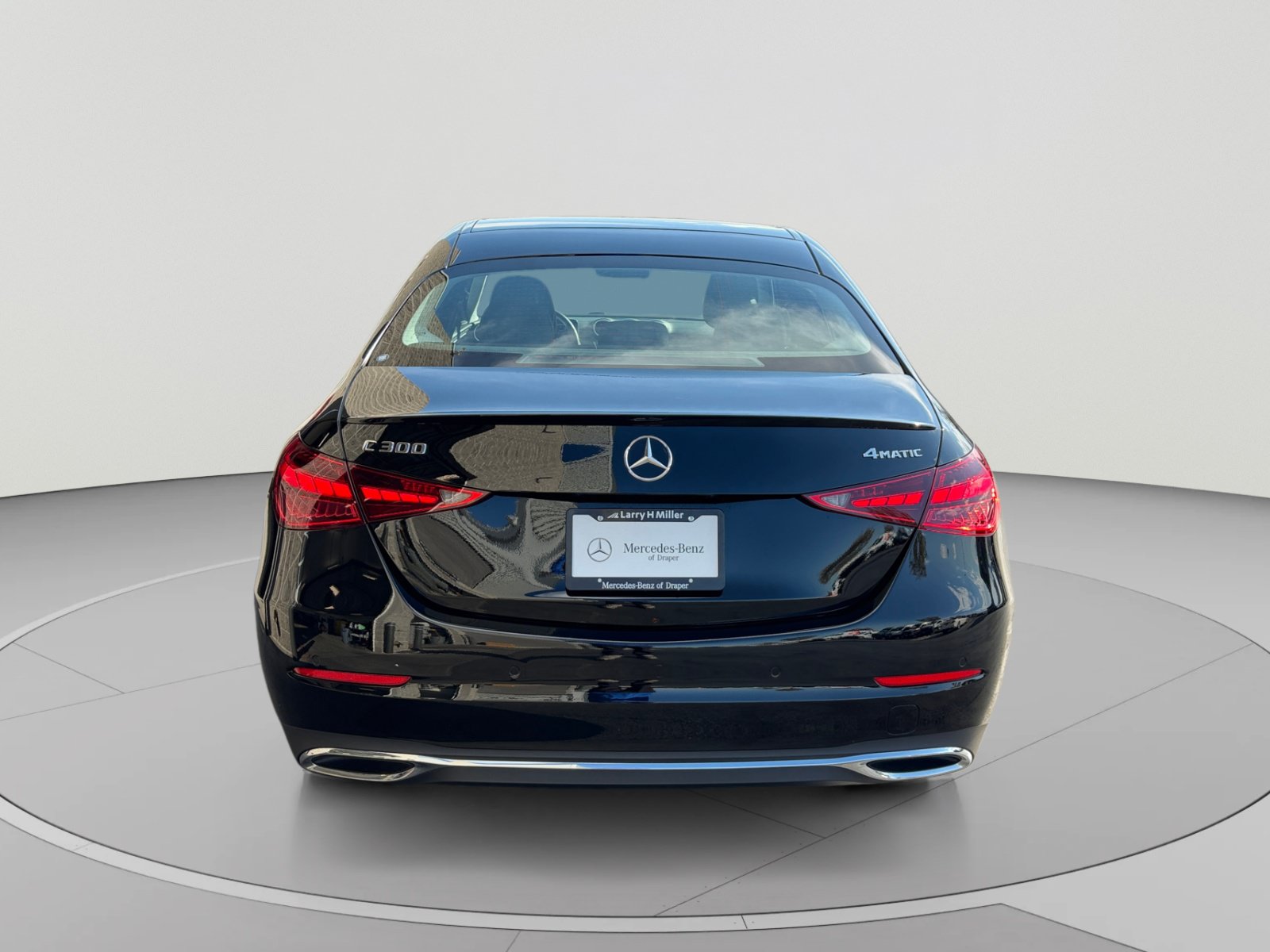 Used 2026 Mercedes-Benz C 300 4MATIC Sedan image 4
