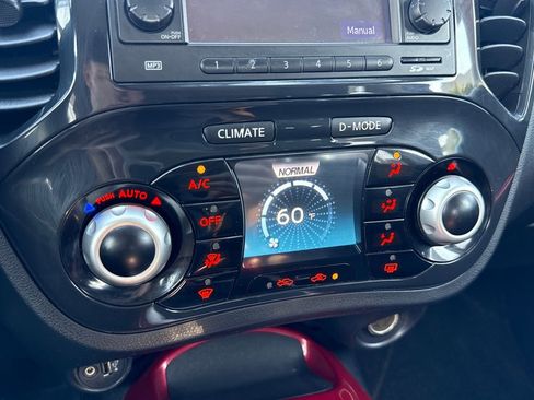 Used 2013 Nissan Juke SV image 21