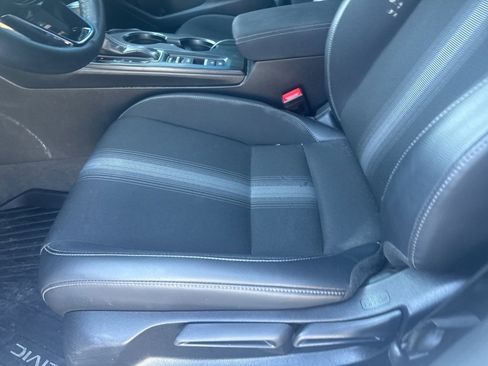 Used 2023 Honda Civic Sport image 17