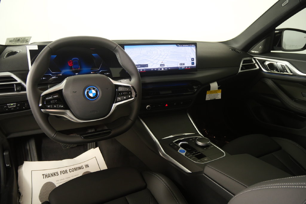 Used 2026 BMW i4 eDrive40 w/ Premium Package RWD image 18