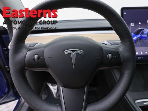 Used 2023 Tesla Model 3 Standard Range RWD image 10
