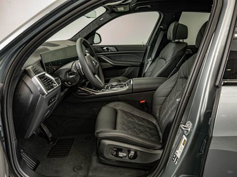 New 2026 BMW X7 xDrive40i w/ M Sport Package image 29
