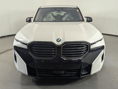 Used 2024 BMW XM AWD/4WD image 3