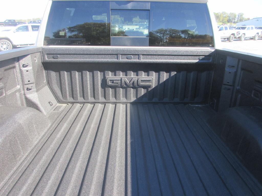 New 2026 GMC Sierra 1500 AT4 w/ AT4 Premium Package AWD/4WD image 6