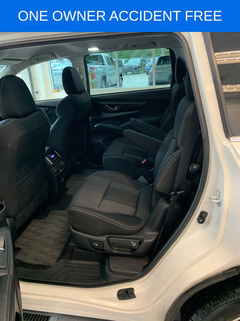 Used 2023 Subaru Ascent Premium w/ Convenience Package AWD/4WD image 6