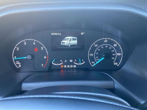 Used 2023 Ford Transit 350 XLT image 8