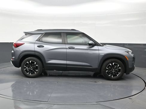 Used 2022 Chevrolet TrailBlazer LS FWD image 6
