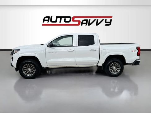 Used 2025 Chevrolet Colorado LT w/ Advanced Trailering Package AWD/4WD image 4