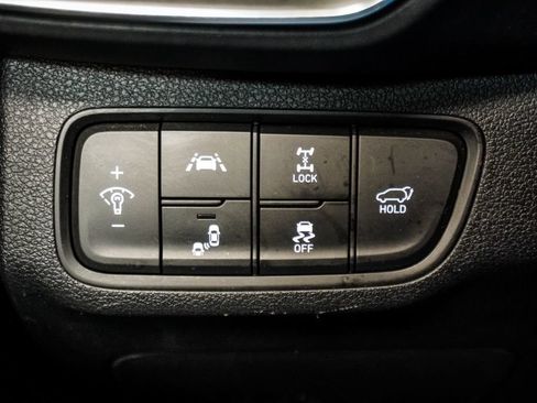 Used 2020 Hyundai Santa Fe Limited AWD/4WD image 22