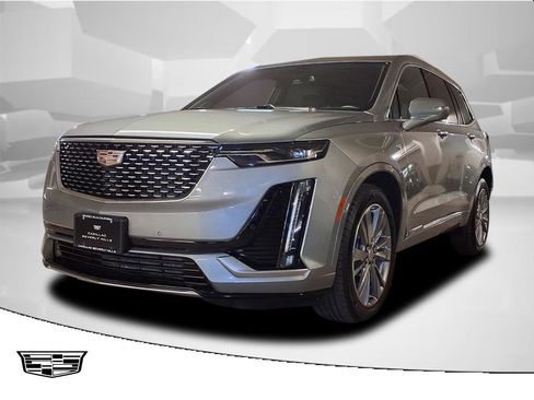 Certified 2025 Cadillac XT6 Premium Luxury image 1