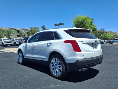 Used 2019 Cadillac XT5 Premium Luxury w/ Driver Assist Package FWD image 7