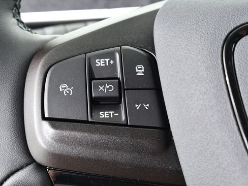 Used 2025 Ford Mustang Mach-E Premium AWD/4WD image 32