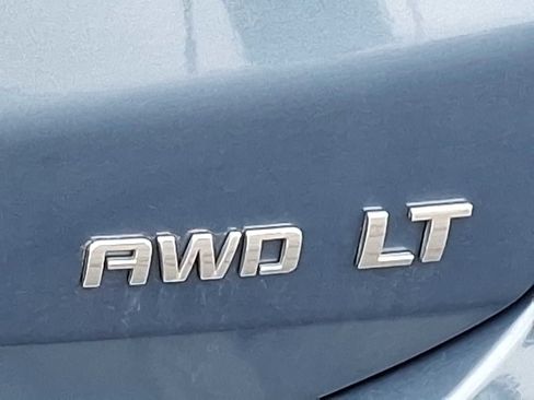 Used 2024 Chevrolet Equinox LT AWD/4WD image 30