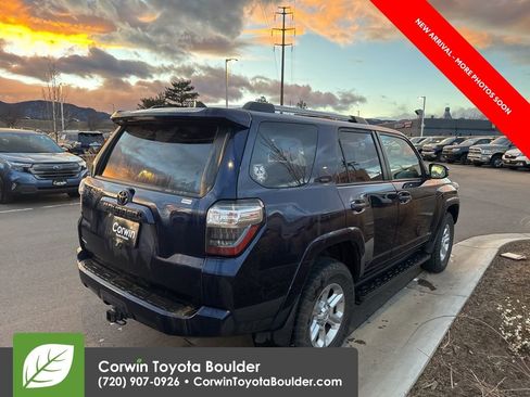 Used 2019 Toyota 4Runner SR5 image 7