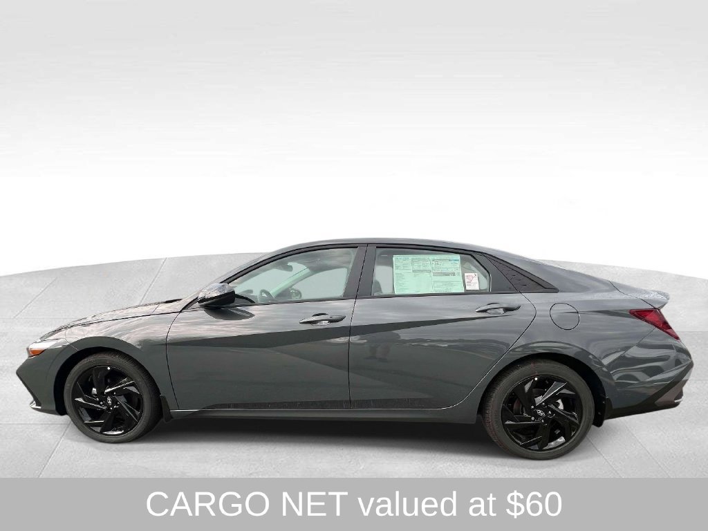 New 2026 Hyundai Elantra SEL Sport FWD image 4