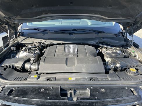 Used 2019 Land Rover Range Rover Long Wheelbase Autobiography image 42