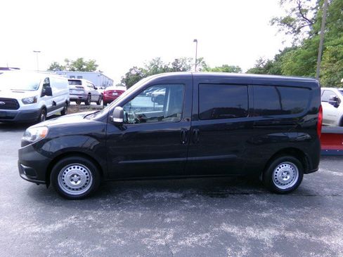 Used 2019 RAM ProMaster City Tradesman FWD image 6