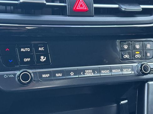 Used 2024 Kia Seltos X-Line image 18