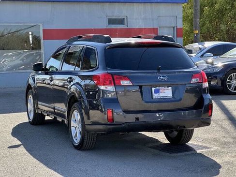 Used 2013 Subaru Outback 2.5i Premium w/ All-Weather Pkg image 7