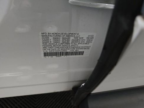 Used 2023 Acura MDX SH-AWD image 17