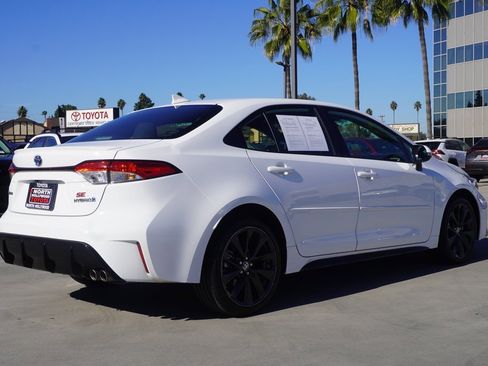 Used 2024 Toyota Corolla SE image 8