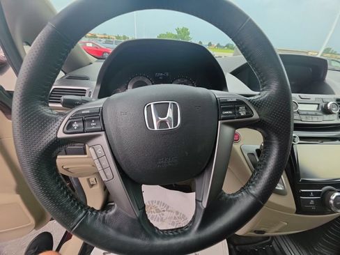 Used 2014 Honda Odyssey EX-L image 16