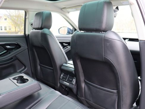 Used 2020 Land Rover Range Rover Evoque S image 18