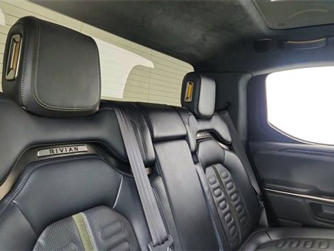 Used 2022 Rivian R1T Launch Edition image 26