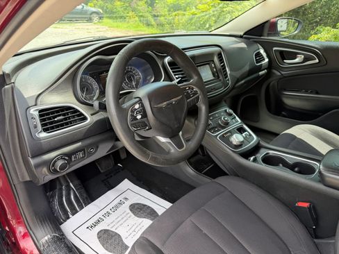 Used 2015 Chrysler 200 Limited FWD image 13